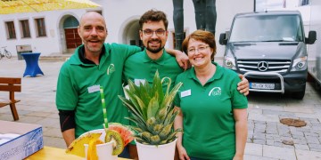 Messestand von "Pflege&DU" auf der Jobmeile 2018 in Neumarkt.